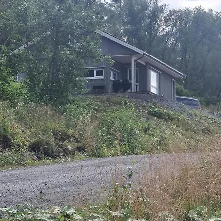 Nettes Ferienhaus In Gjemnes Mit Grill, Terrasse Und Garten Ferienhaus *