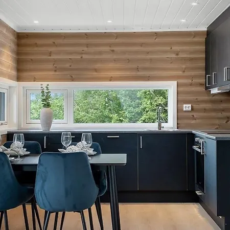 度假居 Nettes Ferienhaus In Gjemnes Mit Grill, Terrasse Und Garten Stokke (More og Romsdal)